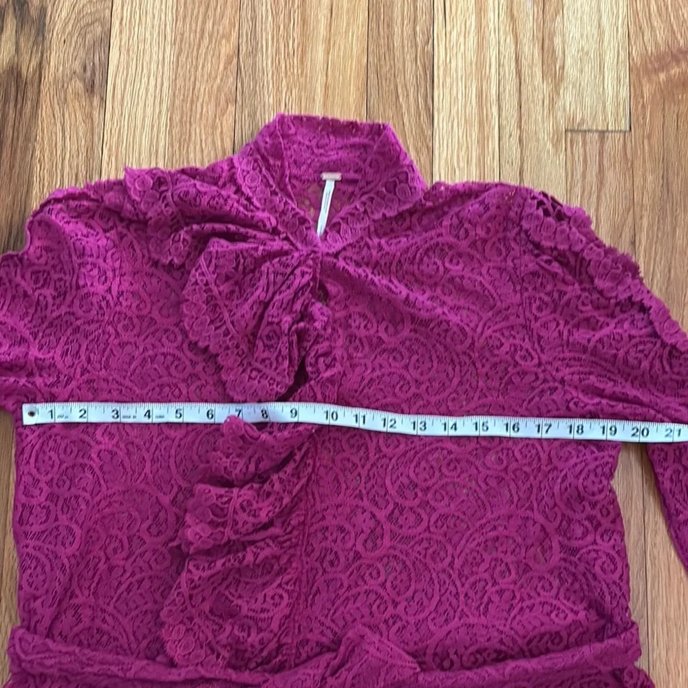 Free People Chic Magenta Lace Dress with Ruffles - Picture 8 of 11